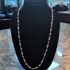 ViVI Gold and White Beaded Necklace